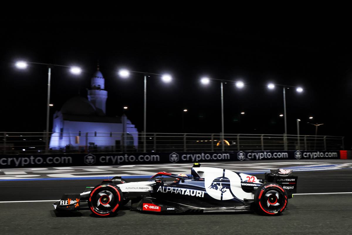 Yuki Tsunoda (JPN) AlphaTauri AT04.
17.03.2023. Formula 1 World Championship, Rd 2, Saudi Arabian Grand Prix, Jeddah, Saudi Arabia, Practice Day.
- www.xpbimages.com, EMail: requests@xpbimages.com © Copyright: Bearne / XPB Images