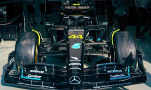 Mercedes to bring 'visible changes' to W14 in 'next few races'
