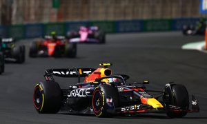 Perez holds on for victory over Verstappen in Saudi Arabia