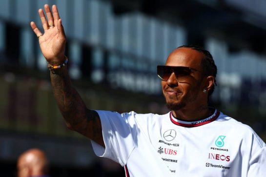 Lewis Hamilton (GBR) Mercedes AMG F1 on the drivers' parade.
02.04.2023. Formula 1 World Championship, Rd 3, Australian Grand Prix, Albert Park, Melbourne, Australia, Race Day.
- www.xpbimages.com, EMail: requests@xpbimages.com © Copyright: Batchelor / XPB Images