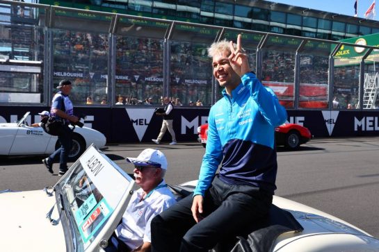 Alexander Albon (THA) Williams Racing on the drivers' parade.
02.04.2023. Formula 1 World Championship, Rd 3, Australian Grand Prix, Albert Park, Melbourne, Australia, Race Day.
- www.xpbimages.com, EMail: requests@xpbimages.com © Copyright: Batchelor / XPB Images