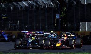Horner praises Verstappen for 'great patience' after Aussie GP start