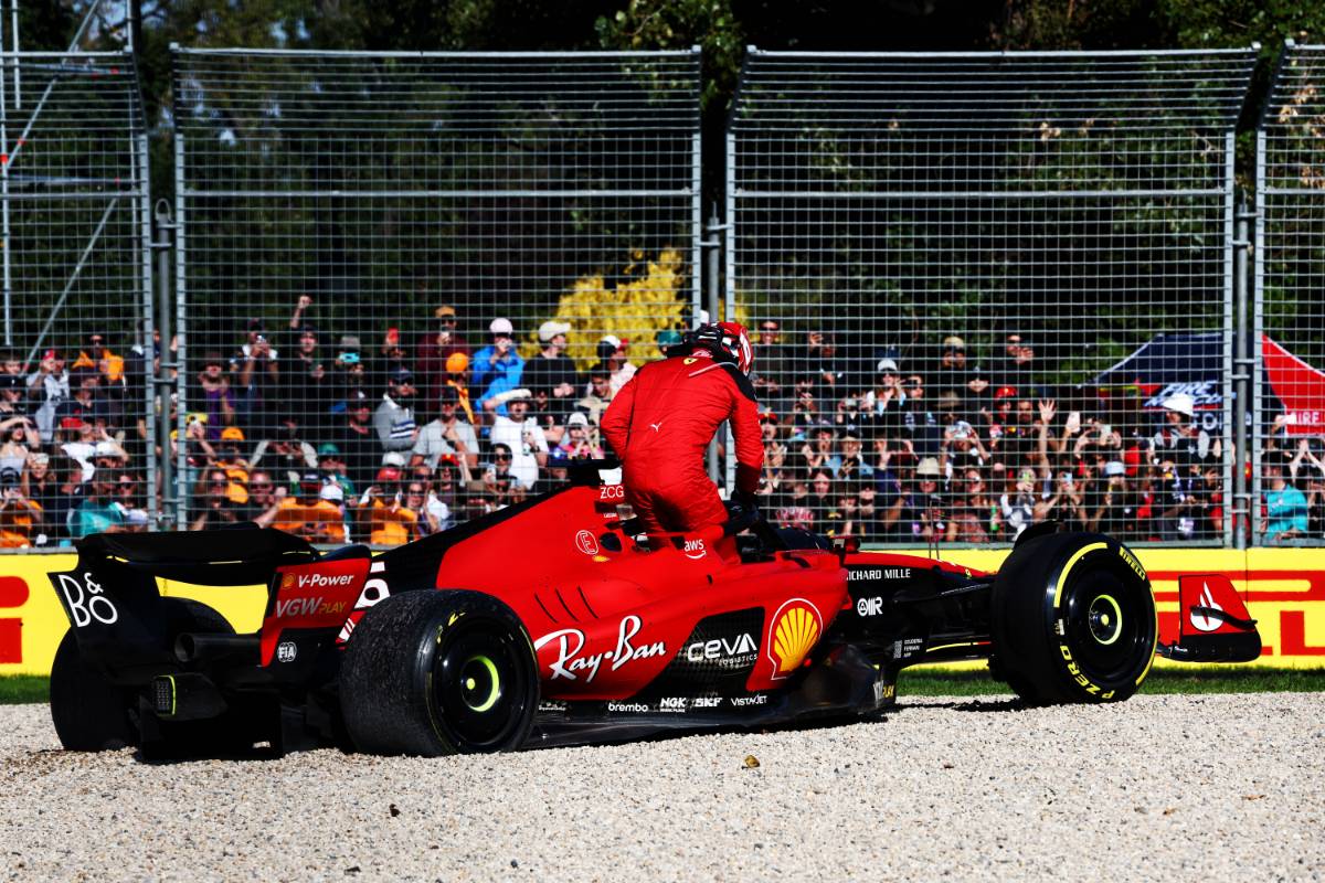 Leclerc está más preocupado por el 'desastre' de Ferrari en la pista que por problemas fuera de la pista