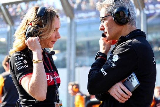 (L to R): Ruth Buscombe (GBR) Alfa Romeo F1 Team Head of Race Strategy with Xevi Pujolar (ESP) Alfa Romeo F1 Team Head of Trackside Engineering on the grid.
02.04.2023. Formula 1 World Championship, Rd 3, Australian Grand Prix, Albert Park, Melbourne, Australia, Race Day.
- www.xpbimages.com, EMail: requests@xpbimages.com © Copyright: Batchelor / XPB Images
