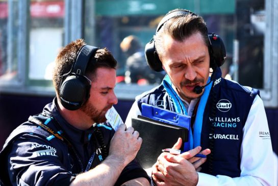 Gaetan Jego, Williams Racing Race Engineer on the grid.
02.04.2023. Formula 1 World Championship, Rd 3, Australian Grand Prix, Albert Park, Melbourne, Australia, Race Day.
- www.xpbimages.com, EMail: requests@xpbimages.com © Copyright: Batchelor / XPB Images