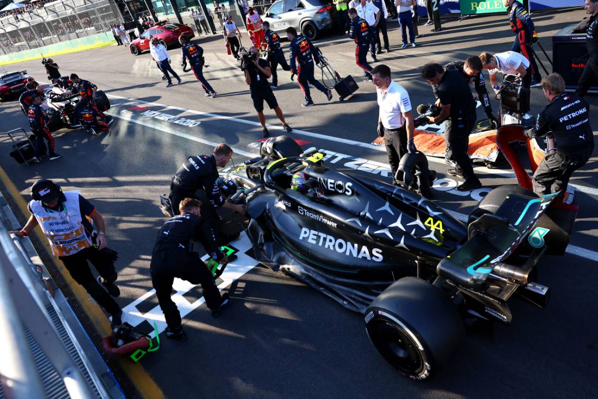 Lewis Hamilton (GBR) Mercedes AMG F1 W14 in the pits while the race is stopped. 02.04.2023. Formula 1 World Championship, Rd 3, Australian Grand Prix, Albert Park, Melbourne, Australia, Race Day. - www.xpbimages.com, EMail: requests@xpbimages.com © Copyright: Batchelor / XPB Images