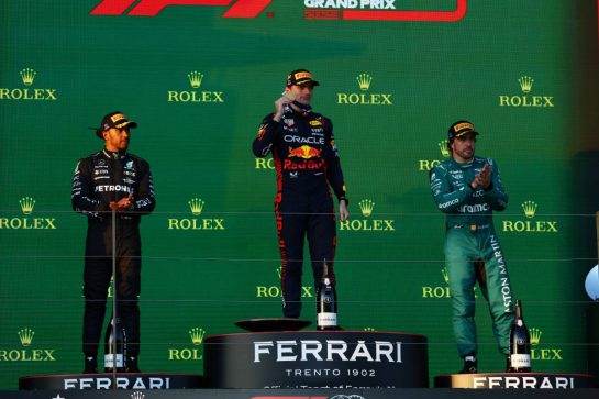 1st place Max Verstappen (NLD) Red Bull Racing RB19, 2nd place Lewis Hamilton (GBR) Mercedes AMG F1 W14 and 3rd place Fernando Alonso (ESP) Aston Martin F1 Team.
02.04.2023. Formula 1 World Championship, Rd 3, Australian Grand Prix, Albert Park, Melbourne, Australia, Race Day.
- www.xpbimages.com, EMail: requests@xpbimages.com © Copyright: Batchelor / XPB Images