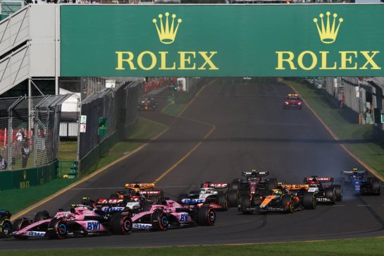 Pierre Gasly (FRA) Alpine F1 Team A523 and Esteban Ocon (FRA) Alpine F1 Team A523 at the start of the race.
02.04.2023. Formula 1 World Championship, Rd 3, Australian Grand Prix, Albert Park, Melbourne, Australia, Race Day.
- www.xpbimages.com, EMail: requests@xpbimages.com © Copyright: Moy / XPB Images
