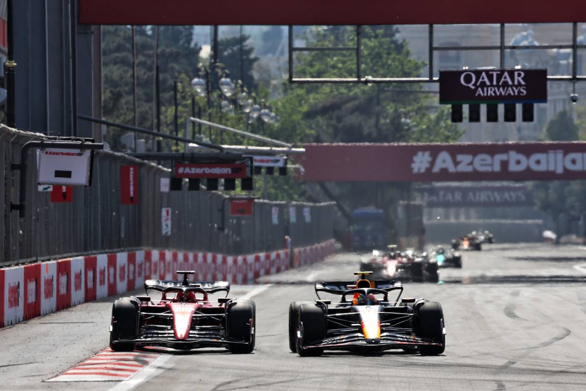 (L to R): Charles Leclerc (MON) Ferrari SF-23 and Sergio Perez (MEX) Red Bull Racing RB19 battle for position.
30.04.2023. Formula 1 World Championship, Rd 4, Azerbaijan Grand Prix, Baku Street Circuit, Azerbaijan, Race Day.
- www.xpbimages.com, EMail: requests@xpbimages.com © Copyright: Batchelor / XPB Images