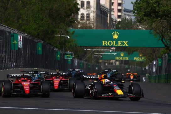 (L to R): Charles Leclerc (MON) Ferrari SF-23 and Max Verstappen (NLD) Red Bull Racing RB19 battle for position.
30.04.2023. Formula 1 World Championship, Rd 4, Azerbaijan Grand Prix, Baku Street Circuit, Azerbaijan, Race Day.
- www.xpbimages.com, EMail: requests@xpbimages.com © Copyright: Charniaux / XPB Images