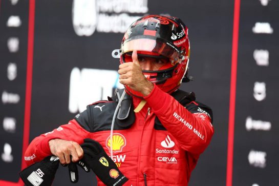 Carlos Sainz Jr (ESP) Ferrari in parc ferme.
30.04.2023. Formula 1 World Championship, Rd 4, Azerbaijan Grand Prix, Baku Street Circuit, Azerbaijan, Race Day.
- www.xpbimages.com, EMail: requests@xpbimages.com © Copyright: Coates / XPB Images