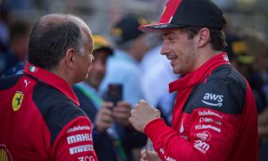 Leclerc sparks concerns during Sprint as French accent strikes again