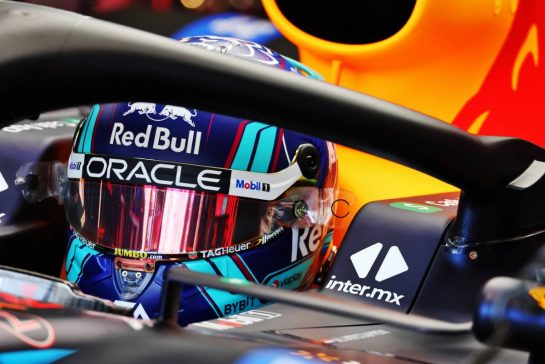 Max Verstappen (NLD) Red Bull Racing RB19.
05.05.2023. Formula 1 World Championship, Rd 5, Miami Grand Prix, Miami, Florida, USA, Practice Day.
- www.xpbimages.com, EMail: requests@xpbimages.com © Copyright: Batchelor / XPB Images