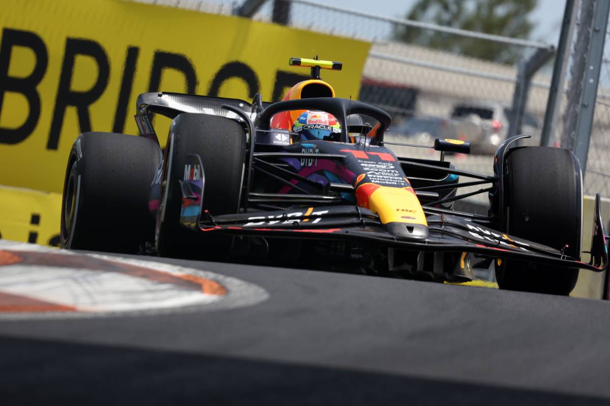 Sergio Perez (MEX) Red Bull Racing RB19. 05.05.2023. Formula 1 World Championship, Rd 5, Miami Grand Prix, Miami, Florida, USA, Practice Day. - www.xpbimages.com, EMail: requests@xpbimages.com © Copyright: Bearne / XPB Images