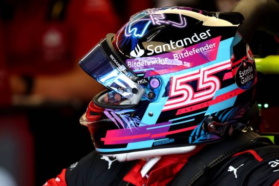 Carlos Sainz Jr (ESP) Ferrari SF-23.
05.05.2023. Formula 1 World Championship, Rd 5, Miami Grand Prix, Miami, Florida, USA, Practice Day.
- www.xpbimages.com, EMail: requests@xpbimages.com © Copyright: Batchelor / XPB Images