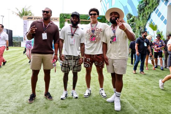Miami Dolphins Players.
07.05.2023. Formula 1 World Championship, Rd 5, Miami Grand Prix, Miami, Florida, USA, Race Day.
- www.xpbimages.com, EMail: requests@xpbimages.com © Copyright: Moy / XPB Images