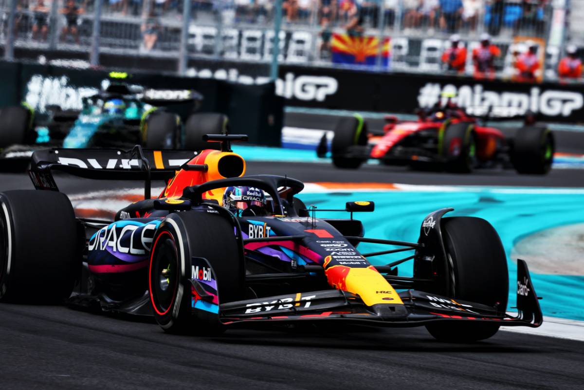 Max Verstappen storms through the field to take win at F1 Miami GP, Red  Bull team-mate Sergio Perez second - Eurosport