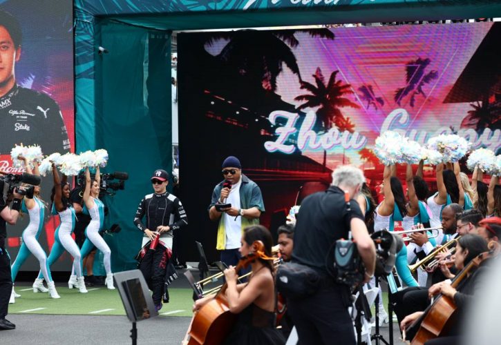 Zhou Guanyu (CHN) Alfa Romeo F1 Team C43. 07.05.2023. Formula 1 World Championship, Rd 5, Miami Grand Prix, Miami, Florida, USA, Race Day. - www.xpbimages.com, EMail: requests@xpbimages.com © Copyright: Batchelor / XPB Images