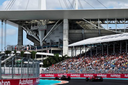 Nico Hulkenberg (GER) Haas VF-23 leads Charles Leclerc (MON) Ferrari SF-23.
07.05.2023. Formula 1 World Championship, Rd 5, Miami Grand Prix, Miami, Florida, USA, Race Day.
- www.xpbimages.com, EMail: requests@xpbimages.com © Copyright: Moy / XPB Images
