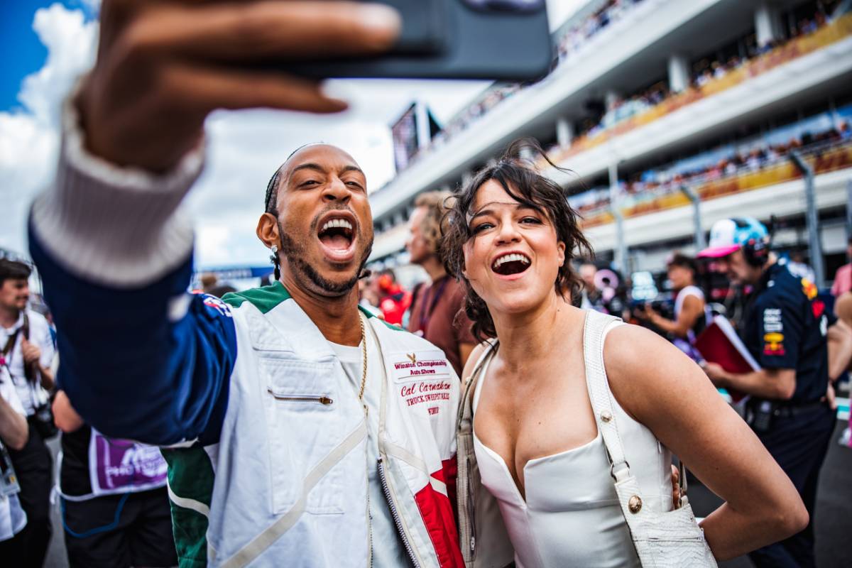Ludacris (USA) and Michelle Rodriguez (USA)
07.05.2023. Formula 1 World Championship, Rd 5, Miami Grand Prix, Miami, Florida, USA, Race Day.
- www.xpbimages.com, EMail: requests@xpbimages.com © Copyright: Bearne / XPB Images