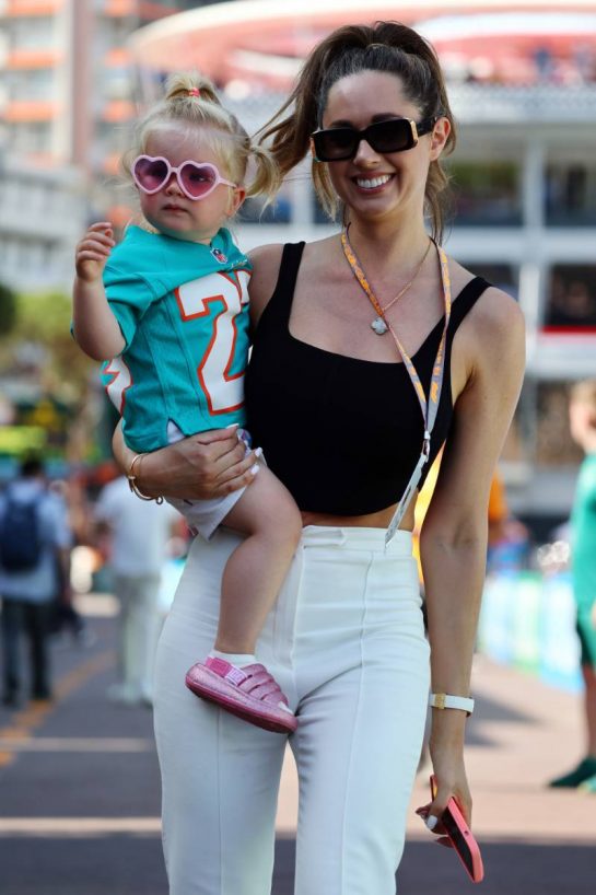 Noemi Sky, daughter of Nico Hulkenberg (GER) Haas F1 Team, with her mother Egle Ruskyte (LIT).
26.05.2023. Formula 1 World Championship, Rd 7, Monaco Grand Prix, Monte Carlo, Monaco, Practice Day.
- www.xpbimages.com, EMail: requests@xpbimages.com © Copyright: Batchelor / XPB Images