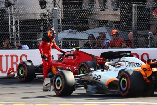 Carlos Sainz Jr (ESP) Ferrari SF-23 crashed in the second practice session.
26.05.2023. Formula 1 World Championship, Rd 7, Monaco Grand Prix, Monte Carlo, Monaco, Practice Day.
- www.xpbimages.com, EMail: requests@xpbimages.com © Copyright: Coates / XPB Images