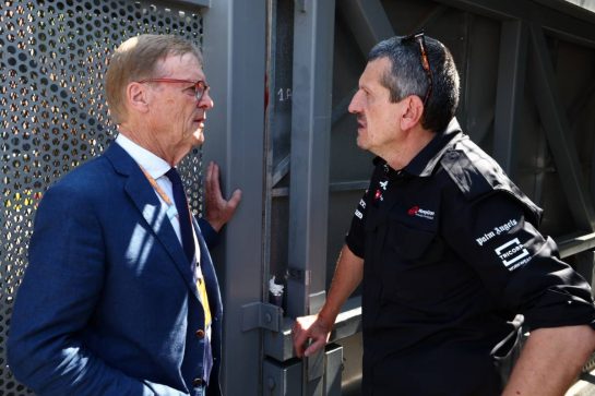 (L to R): Ari Vatanen (FIN) Former World Rally Champion with Guenther Steiner (ITA) Haas F1 Team Prinicipal.
27.05.2023. Formula 1 World Championship, Rd 7, Monaco Grand Prix, Monte Carlo, Monaco, Qualifying Day.
- www.xpbimages.com, EMail: requests@xpbimages.com © Copyright: Coates / XPB Images