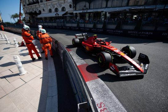 Carlos Sainz Jr (ESP) Ferrari SF-23.
27.05.2023. Formula 1 World Championship, Rd 7, Monaco Grand Prix, Monte Carlo, Monaco, Qualifying Day.
- www.xpbimages.com, EMail: requests@xpbimages.com © Copyright: Price / XPB Images