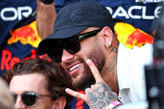 Neymar (BRA) Football Player, with Red Bull Racing.
28.05.2023. Formula 1 World Championship, Rd 7, Monaco Grand Prix, Monte Carlo, Monaco, Race Day.
- www.xpbimages.com, EMail: requests@xpbimages.com © Copyright: Coates / XPB Images