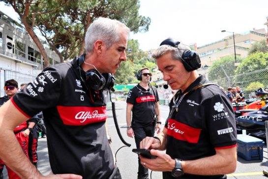 (L to R): Alessandro Alunni Bravi (ITA) Alfa Romeo F1 Team Managing Director and Team Representative with Xevi Pujolar (ESP) Alfa Romeo F1 Team Head of Trackside Engineering on the grid.
28.05.2023. Formula 1 World Championship, Rd 7, Monaco Grand Prix, Monte Carlo, Monaco, Race Day.
- www.xpbimages.com, EMail: requests@xpbimages.com © Copyright: Batchelor / XPB Images