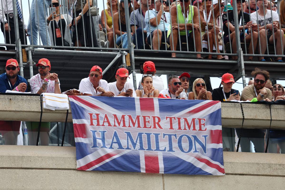 Circuit atmosphere - Lewis Hamilton (GBR) Mercedes AMG F1 fans and banner. 28.05.2023. Formula 1 World Championship, Rd 7, Monaco Grand Prix, Monte Carlo, Monaco, Race Day. - www.xpbimages.com, EMail: requests@xpbimages.com © Copyright: Batchelor / XPB Images