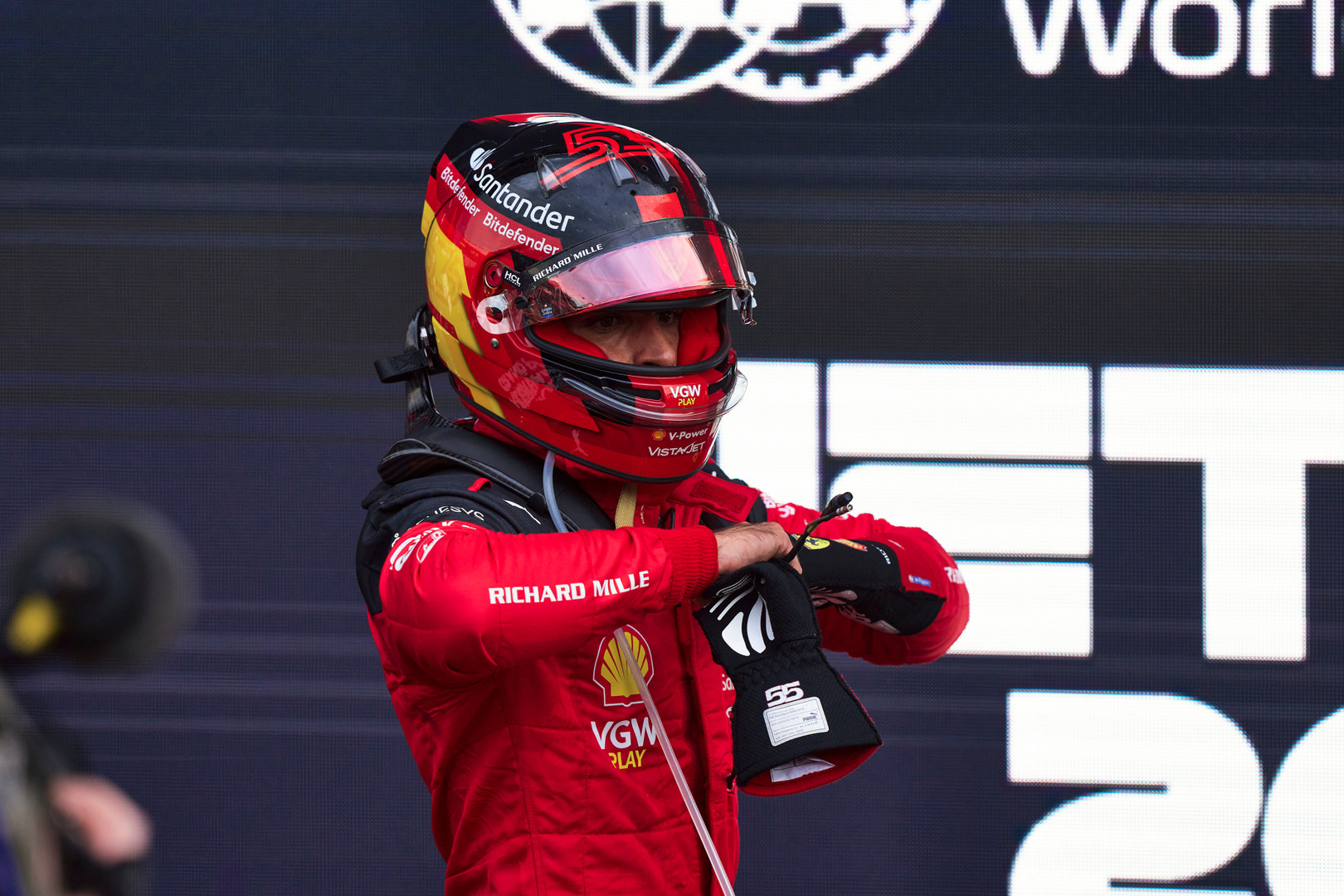 carlos sainz Sainz espera 'dar la vuelta' con Ferrari en el GP de Miami