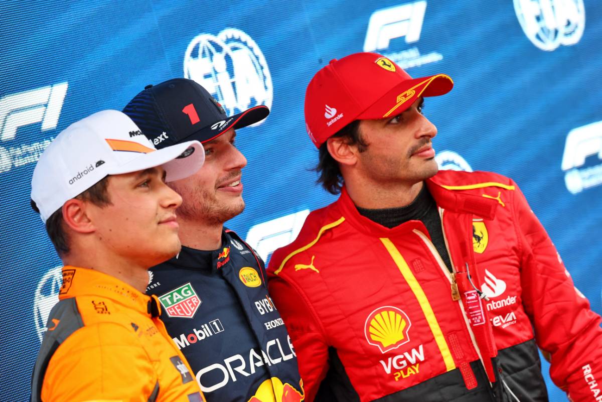 Qualifying top three in parc ferme (L to R): Lando Norris (GBR) McLaren, second; Max Verstappen (NLD) Red Bull Racing, pole position; Carlos Sainz Jr (ESP) Ferrari, third.
03.06.2023. Formula 1 World Championship, Rd 8, Spanish Grand Prix, Barcelona, Spain, Qualifying Day.
- www.xpbimages.com, EMail: requests@xpbimages.com © Copyright: Charniaux / XPB Images