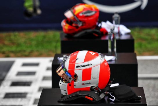 The helmet of Lando Norris (GBR) McLaren in qualifying parc ferme.
03.06.2023. Formula 1 World Championship, Rd 8, Spanish Grand Prix, Barcelona, Spain, Qualifying Day.
- www.xpbimages.com, EMail: requests@xpbimages.com © Copyright: Batchelor / XPB Images