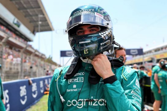 Lance Stroll (CDN) Aston Martin F1 Team on the grid.
04.06.2023. Formula 1 World Championship, Rd 8, Spanish Grand Prix, Barcelona, Spain, Race Day.
- www.xpbimages.com, EMail: requests@xpbimages.com © Copyright: Batchelor / XPB Images