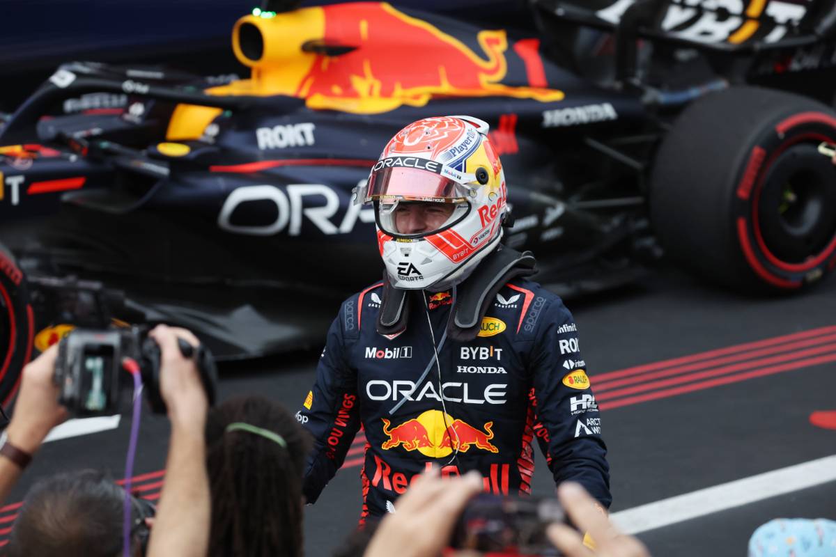 Race winner Max Verstappen (NLD) Red Bull Racing celebrates in parc ferme.
04.06.2023. Formula 1 World Championship, Rd 8, Spanish Grand Prix, Barcelona, Spain, Race Day.
- www.xpbimages.com, EMail: requests@xpbimages.com © Copyright: Bearne / XPB Images