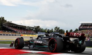 Horner: Mercedes no closer to Red Bull despite updates