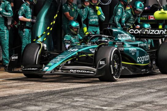 Lance Stroll (CDN) Aston Martin F1 Team AMR23 makes a pit stop.
04.06.2023. Formula 1 World Championship, Rd 8, Spanish Grand Prix, Barcelona, Spain, Race Day.
- www.xpbimages.com, EMail: requests@xpbimages.com © Copyright: Bearne / XPB Images
