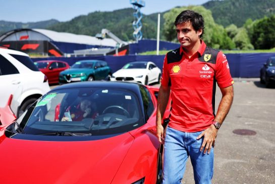 Carlos Sainz Jr (ESP) Ferrari.
30.06.2023. Formula 1 World Championship, Rd 10, Austrian Grand Prix, Spielberg, Austria, Qualifying Day.
- www.xpbimages.com, EMail: requests@xpbimages.com © Copyright: Bearne / XPB Images