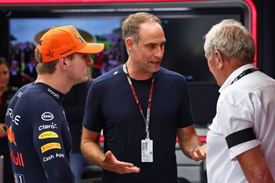 (L to R): Max Verstappen (NLD) Red Bull Racing with Oliver Mintzlaff (GER) Red Bull Racing Chief Executive Officer and Dr Helmut Marko (AUT) Red Bull Motorsport Consultant.
02.07.2023. Formula 1 World Championship, Rd 10, Austrian Grand Prix, Spielberg, Austria, Race Day.
- www.xpbimages.com, EMail: requests@xpbimages.com © Copyright: Coates / XPB Images