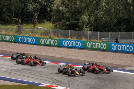 Max Verstappen (NLD) Red Bull Racing RB19 leads at the start of the race.
02.07.2023. Formula 1 World Championship, Rd 10, Austrian Grand Prix, Spielberg, Austria, Race Day.
- www.xpbimages.com, EMail: requests@xpbimages.com © Copyright: Bearne / XPB Images