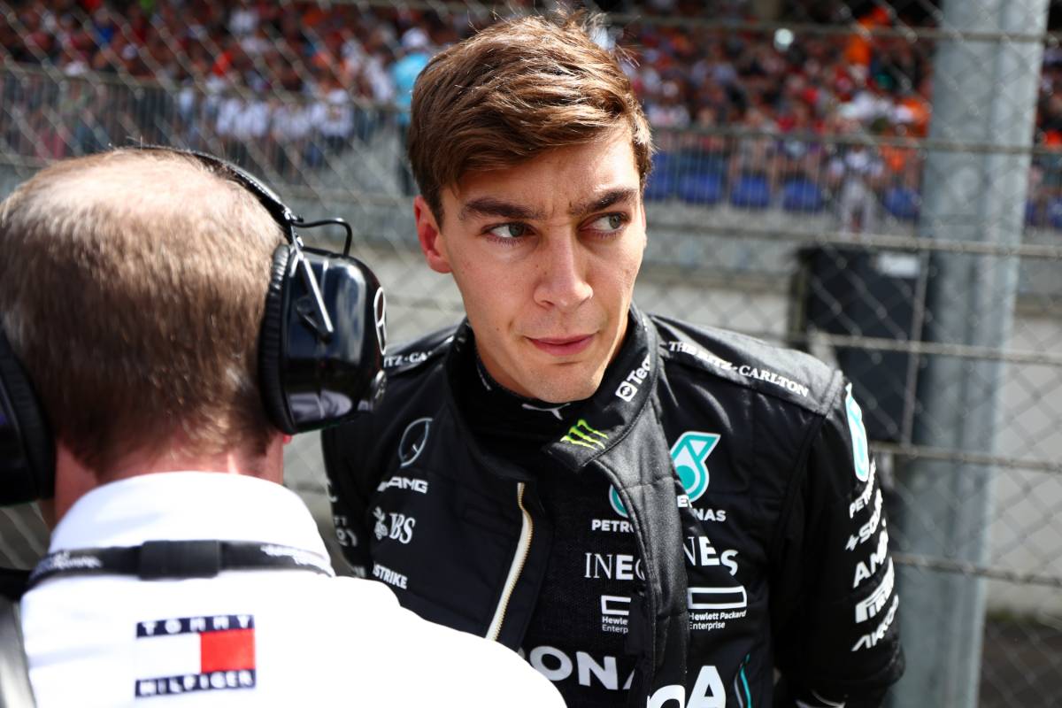 George Russell (GBR) Mercedes AMG F1 on the grid. 02.07.2023. Formula 1 World Championship, Rd 10, Austrian Grand Prix, Spielberg, Austria, Race Day. - www.xpbimages.com, EMail: requests@xpbimages.com © Copyright: Coates / XPB Images