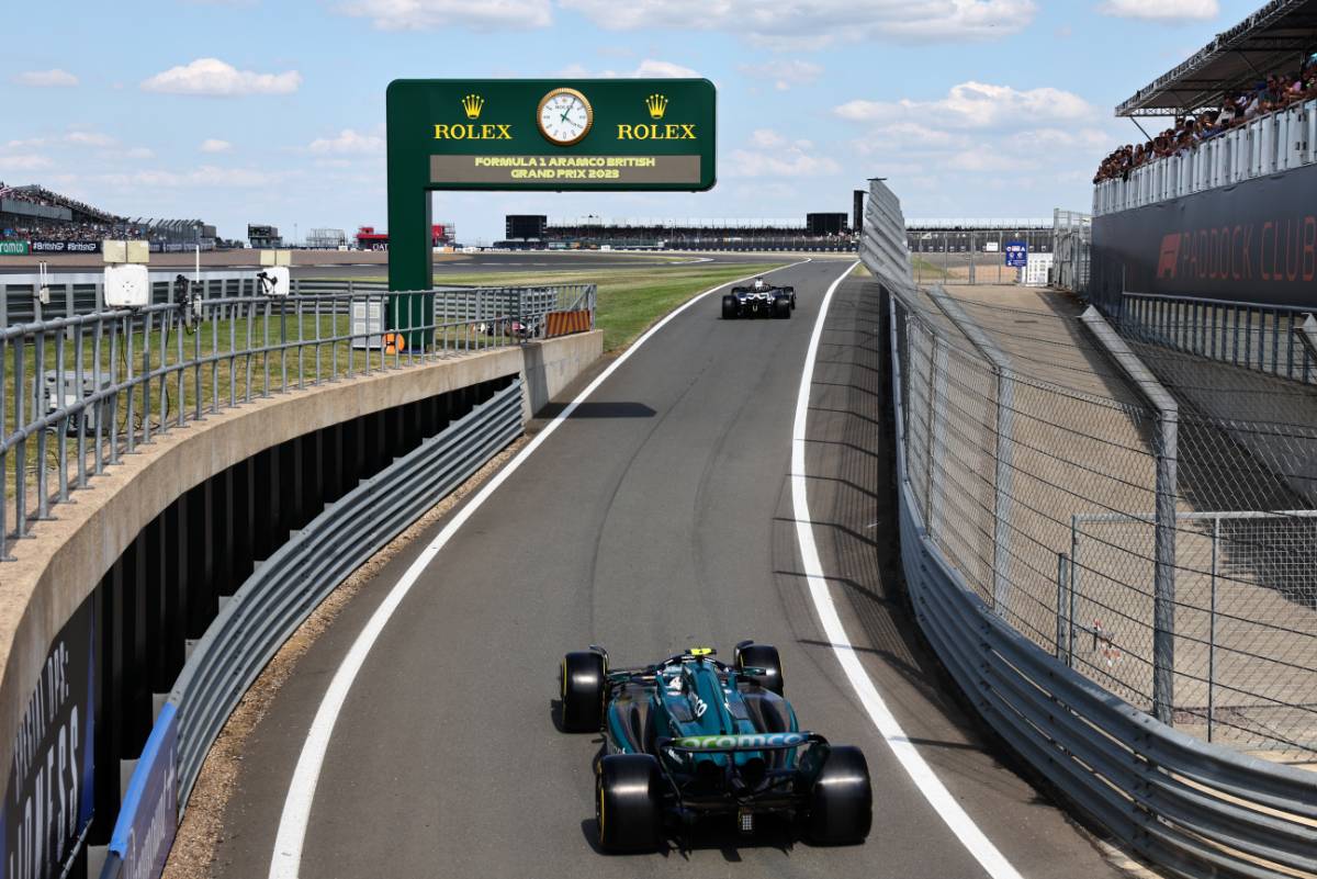 Fernando Alonso (ESP) Aston Martin F1 Team AMR23.
07.07.2023. Formula 1 World Championship, Rd 11, British Grand Prix, Silverstone, England, Practice Day.
- www.xpbimages.com, EMail: requests@xpbimages.com © Copyright: Batchelor / XPB Images