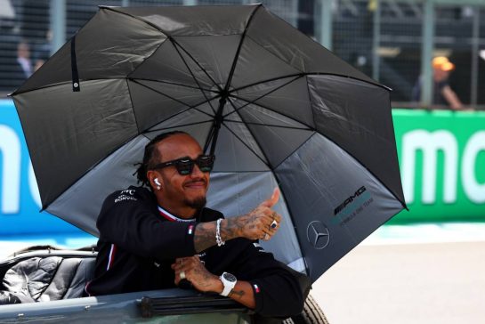 Lewis Hamilton (GBR) Mercedes AMG F1 on the drivers' parade.
09.07.2023. Formula 1 World Championship, Rd 11, British Grand Prix, Silverstone, England, Race Day.
- www.xpbimages.com, EMail: requests@xpbimages.com © Copyright: Coates / XPB Images