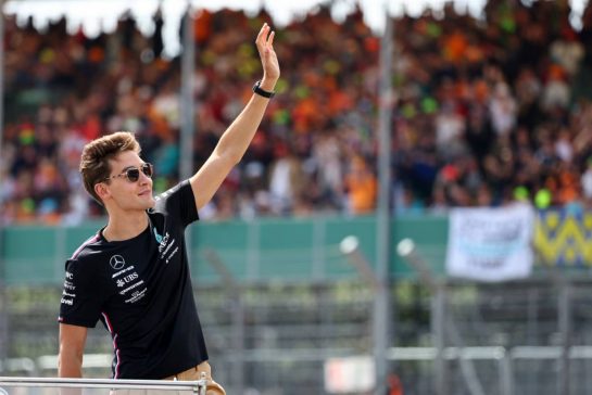 George Russell (GBR) Mercedes AMG F1 on the drivers' parade.
09.07.2023. Formula 1 World Championship, Rd 11, British Grand Prix, Silverstone, England, Race Day.
- www.xpbimages.com, EMail: requests@xpbimages.com © Copyright: Batchelor / XPB Images
