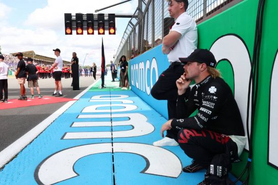 Valtteri Bottas (FIN) Alfa Romeo F1 Team on the grid.
09.07.2023. Formula 1 World Championship, Rd 11, British Grand Prix, Silverstone, England, Race Day.
- www.xpbimages.com, EMail: requests@xpbimages.com © Copyright: Batchelor / XPB Images
