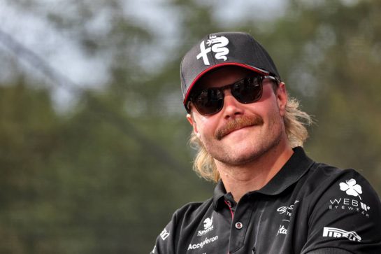 Valtteri Bottas (FIN) Alfa Romeo F1 Team on the FanZone Stage.
21.07.2023. Formula 1 World Championship, Rd 12, Hungarian Grand Prix, Budapest, Hungary, Practice Day.
- www.xpbimages.com, EMail: requests@xpbimages.com © Copyright: Bearne / XPB Images