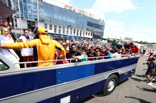 Esteban Ocon (FRA) Alpine F1 Team; Lance Stroll (CDN) Aston Martin F1 Team; and Zhou Guanyu (CHN) Alfa Romeo F1 Team on the drivers' parade.
23.07.2023. Formula 1 World Championship, Rd 12, Hungarian Grand Prix, Budapest, Hungary, Race Day.
- www.xpbimages.com, EMail: requests@xpbimages.com © Copyright: Coates / XPB Images