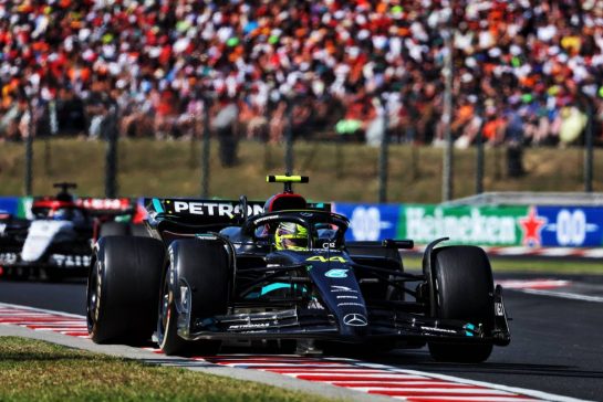 Lewis Hamilton (GBR) Mercedes AMG F1 W14.
23.07.2023. Formula 1 World Championship, Rd 12, Hungarian Grand Prix, Budapest, Hungary, Race Day.
- www.xpbimages.com, EMail: requests@xpbimages.com © Copyright: Bearne / XPB Images
