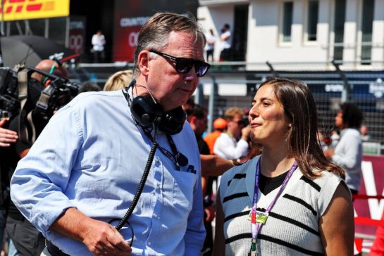 (L to R): Finn Rausing (SWE) Tetra Laval Co-Owner and Alfa Romeo F1 Team Co-Owner with Tatiana Calderon (COL) on the grid.
23.07.2023. Formula 1 World Championship, Rd 12, Hungarian Grand Prix, Budapest, Hungary, Race Day.
- www.xpbimages.com, EMail: requests@xpbimages.com © Copyright: Moy / XPB Images